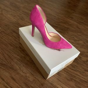 Jessica Simpson heels